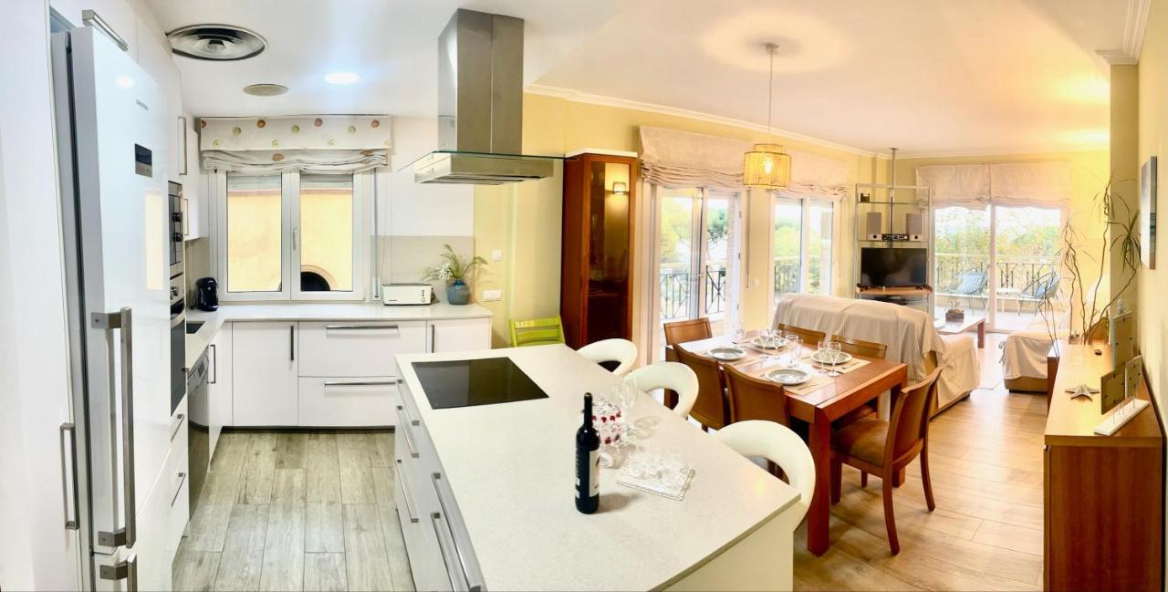 Seahomes Vacations - Nautic Maritime Apt บลาเนส ภายนอก รูปภาพ